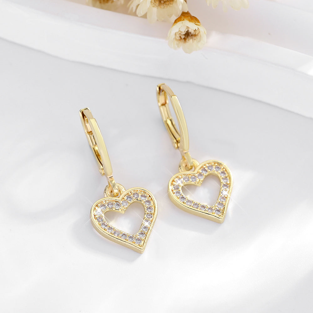 Set Juego Aretes Corazón Brillantes con Oro Laminado 18K 💖✨