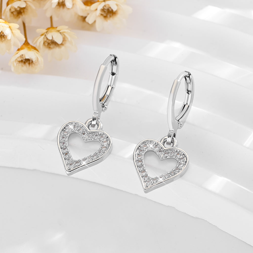 Set Juego Aretes Corazón Brillantes con Oro Laminado 18K 💖✨